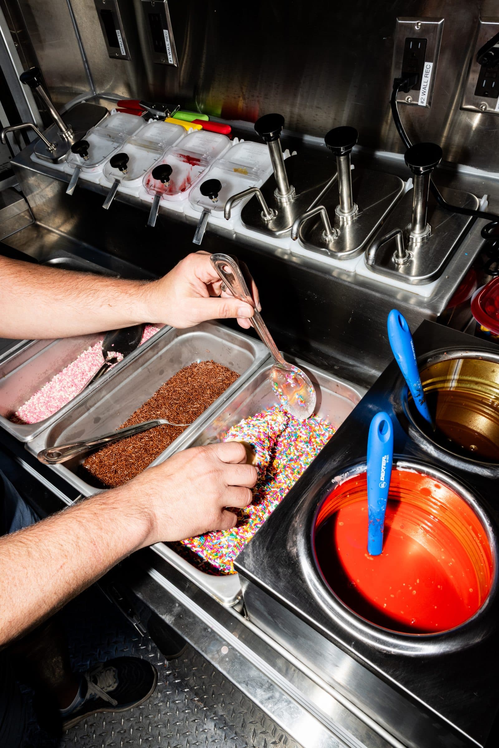 Planning a Block Party? Here Is Your Ice Cream Truck Checklist